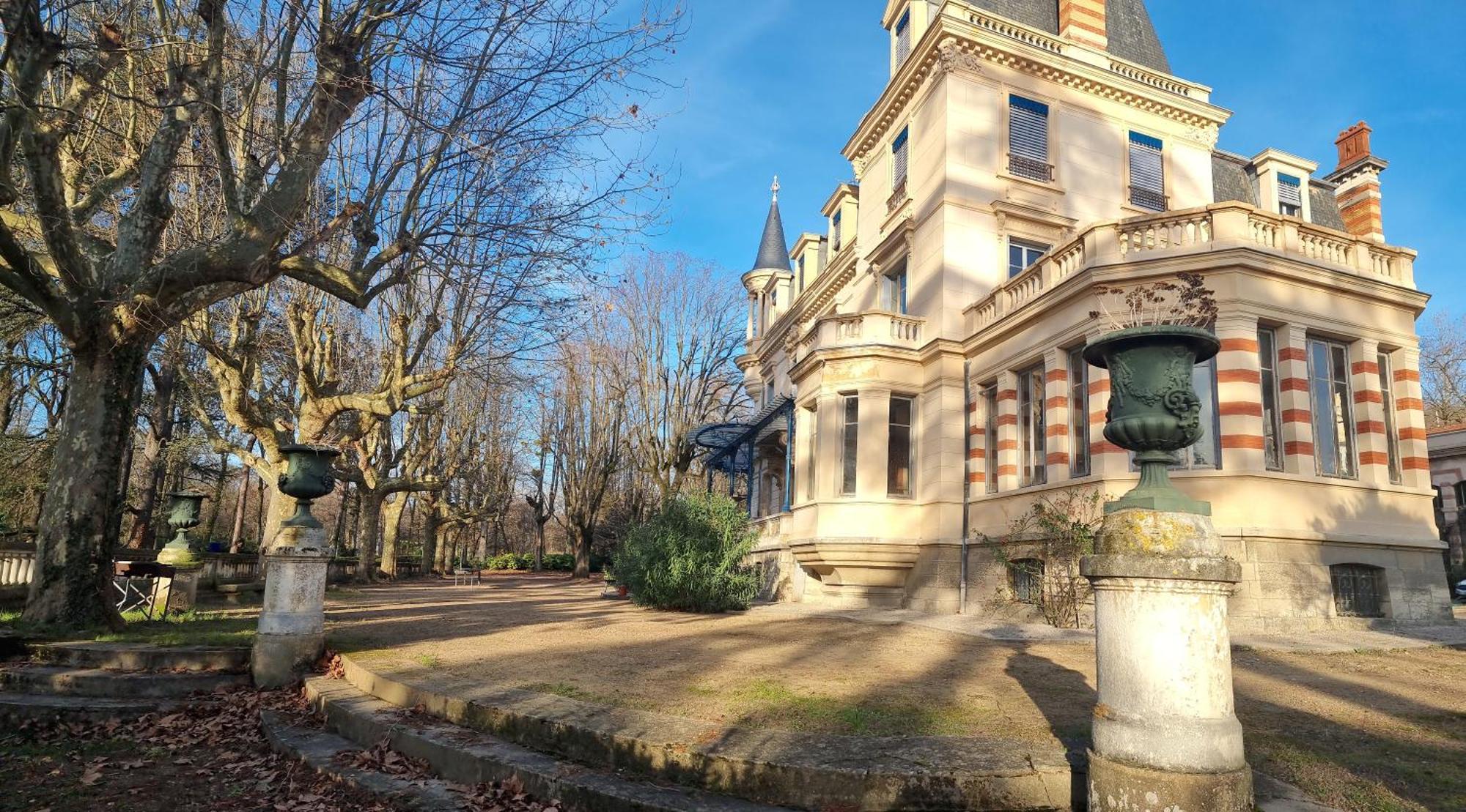 Hotel-Musee Villa Bagatelle Irigny Ngoại thất bức ảnh